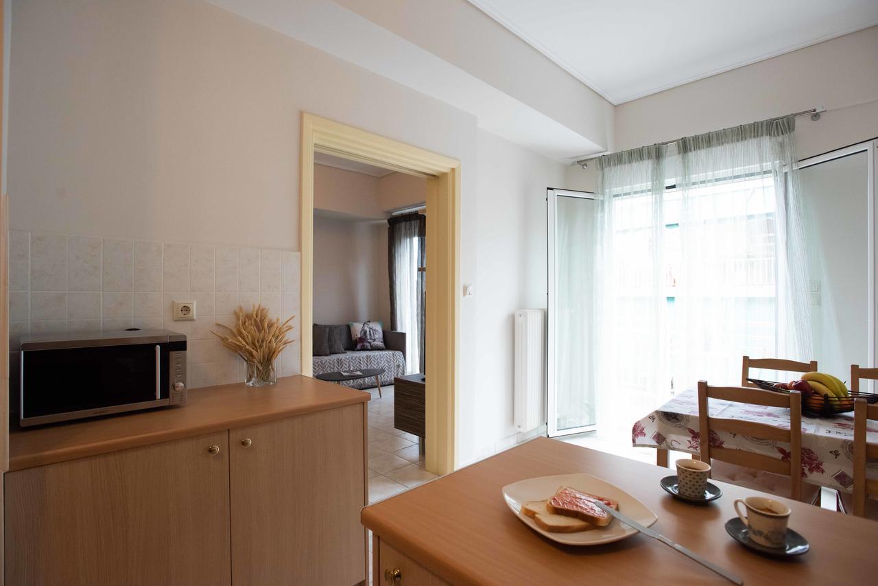 Blue Ark Elegant Athens 1&2 Apartment ภายนอก รูปภาพ